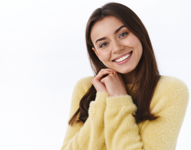 Summer Smile Makeover: Cosmetic Dental Treatments to Boost Your Confidence